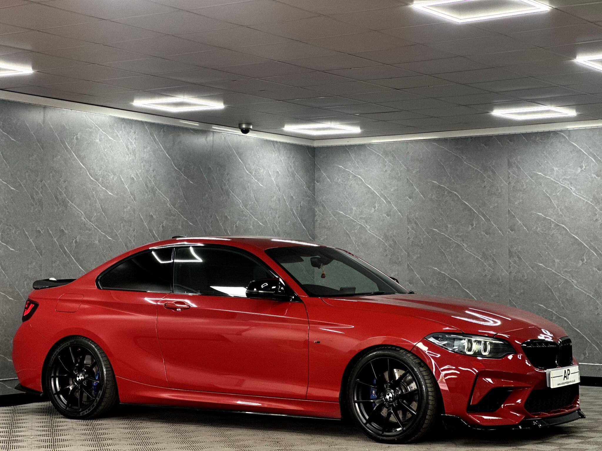 BMW 2 Series secondary view